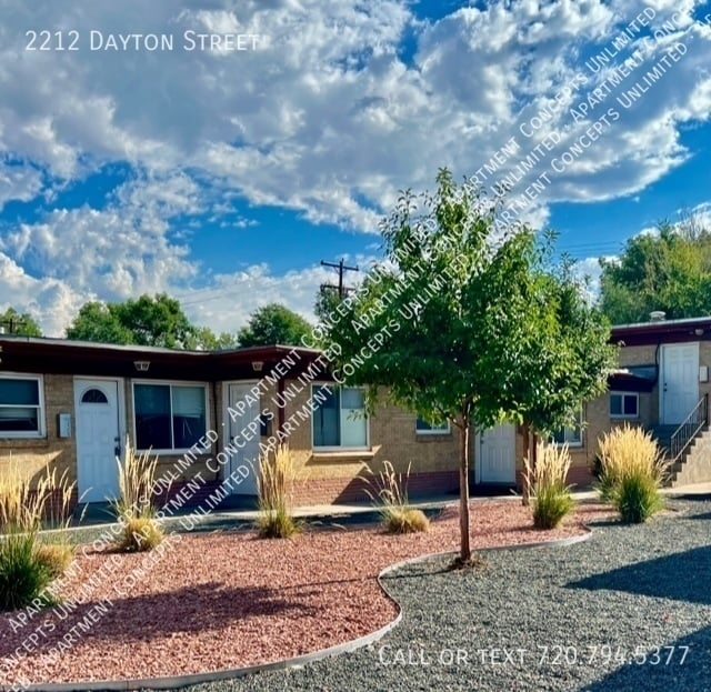 Building Photo - 2212 Dayton St Rental