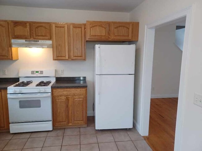 Photo - 26 Lone Tree Rd Unit A