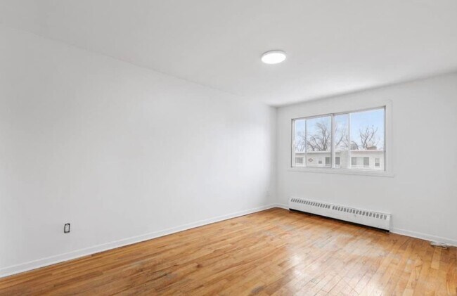 Photo - 9559 Av Millen