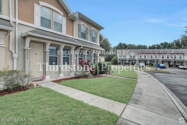 Building Photo - 13039 Sunset Lake Dr Rental