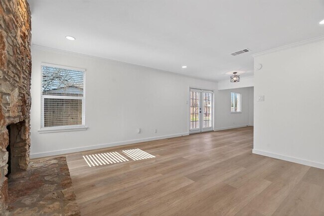 Photo - 8400 Seminary Ridge Dr