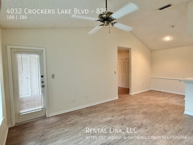 Photo - 4032 Crockers Lake Blvd Unidad 825