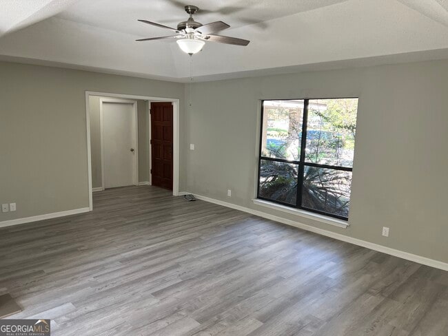 Photo - 140 Quail Run