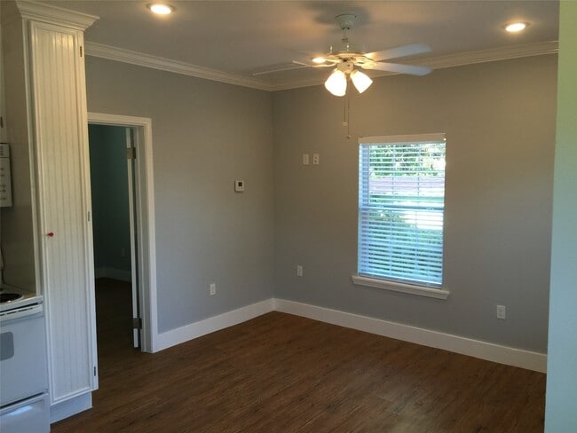 Photo - 1107 13th St Unit 2