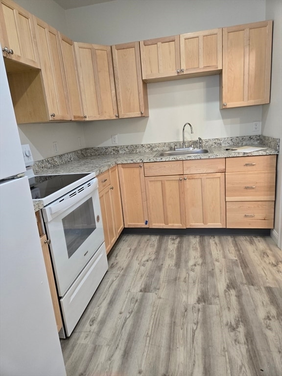 Building Photo - 50 Cedar St Unit 1F