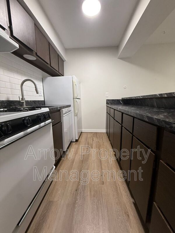 Photo - 649 S 18th St