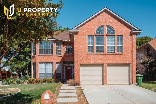Beautiful two-story home in Flower Mound - Beautiful two-story home in Flower Mound