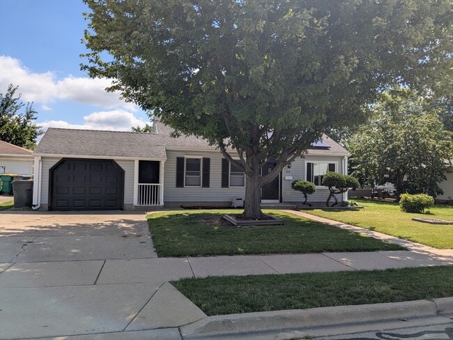 Photo - 603 Kingston Dr