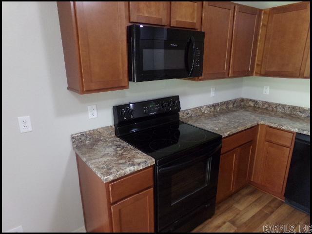 Photo - 6097 Saddle Hill Dr