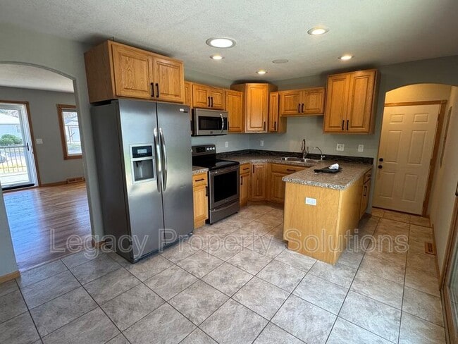 Photo - 1832 Assumption Dr