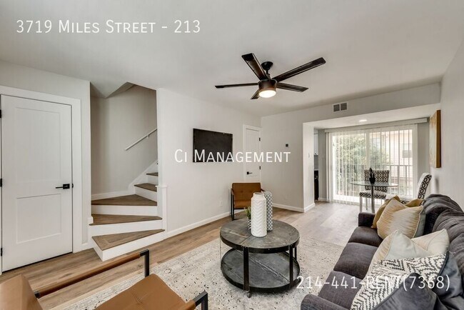 Photo - 3719 Miles St Unit 213