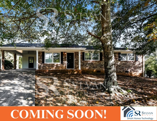 Building Photo - Do not miss out on the incredible opportun...