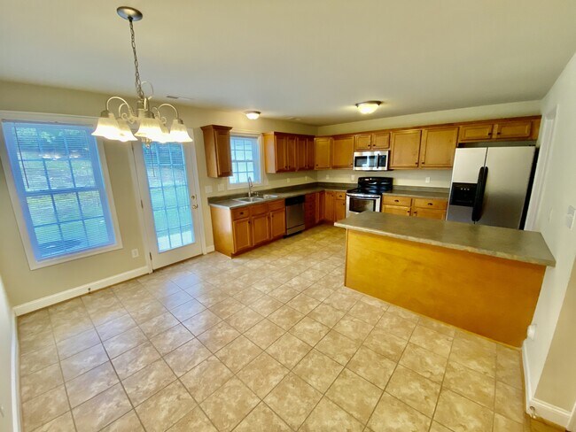 Photo - 3600 Old Forest Rd