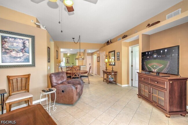 Photo - 12141 Summergate Cir Unit 102