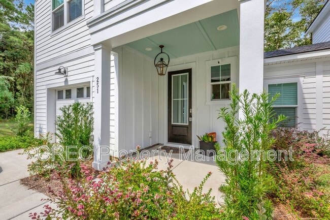 Photo - 251 Claret Cup Wy