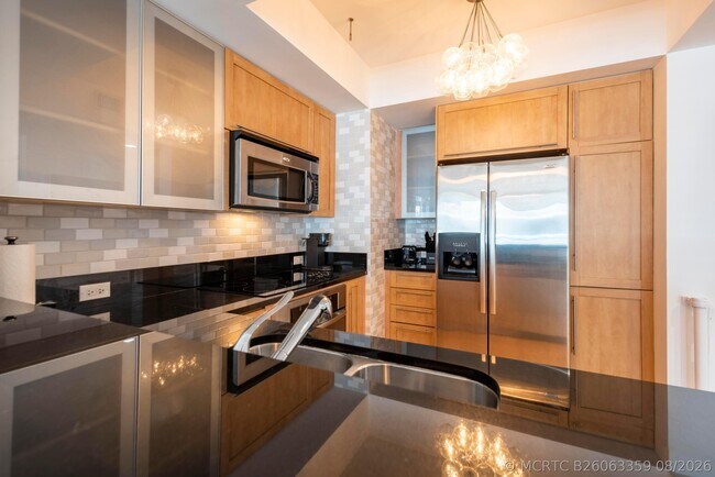 2821 N Ocean Blvd Unit 1102S