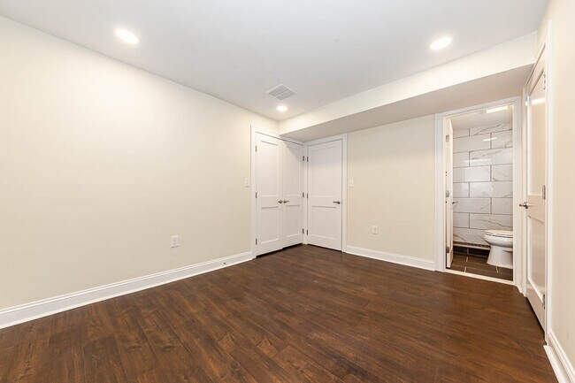 Photo - 28 Albion St Unit 1