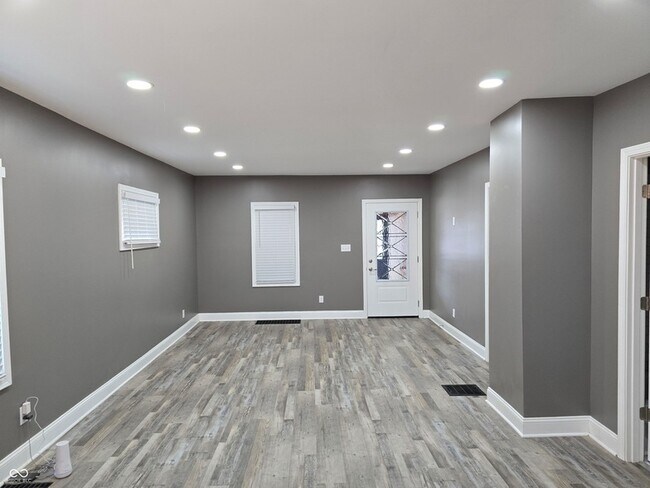 Photo - 2035 S Pennsylvania St