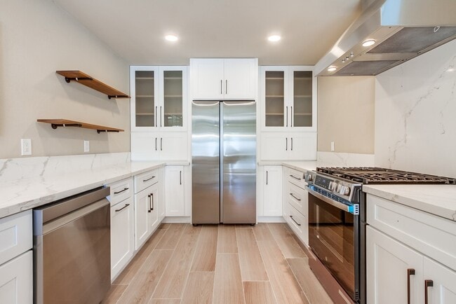 Photo - 1204 Palomar Pl