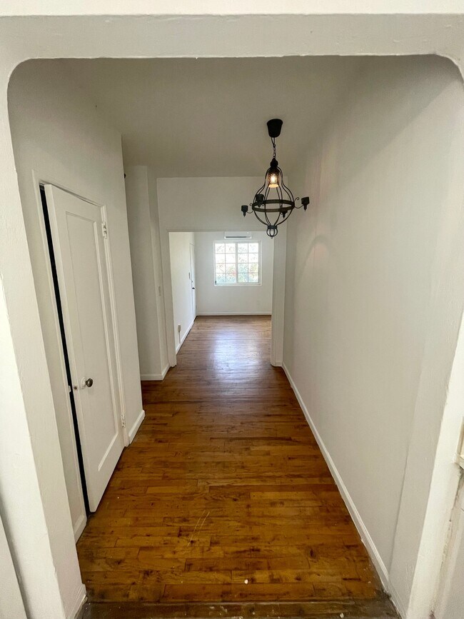 COMEDOR - Lincoln Road Apartments