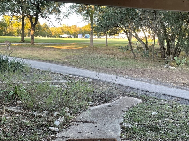 Photo - 98 Woodcreek Dr