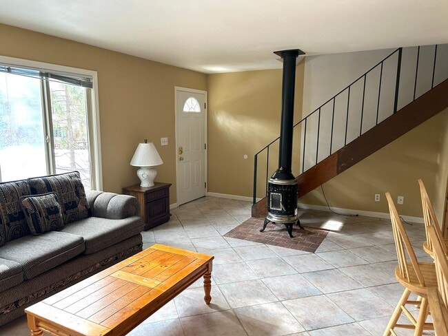 Photo - Long-Term Lake Forest Glenn Condo Unit 186