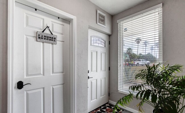 Photo - 100 Marlin Dr