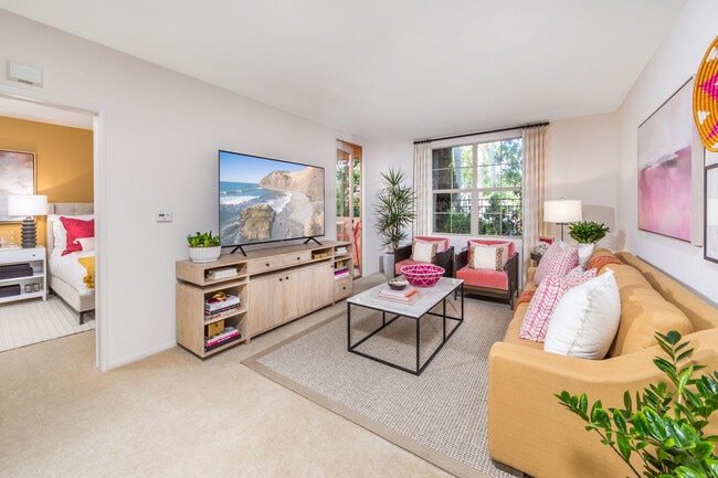 Photo - Woodbury Square Apartment Homes