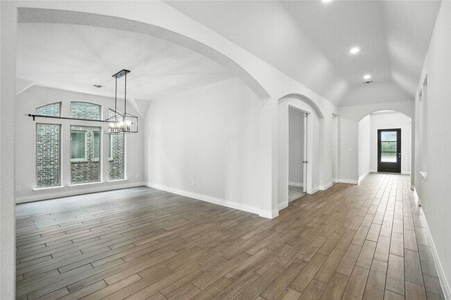 Photo - 14074 May Mist