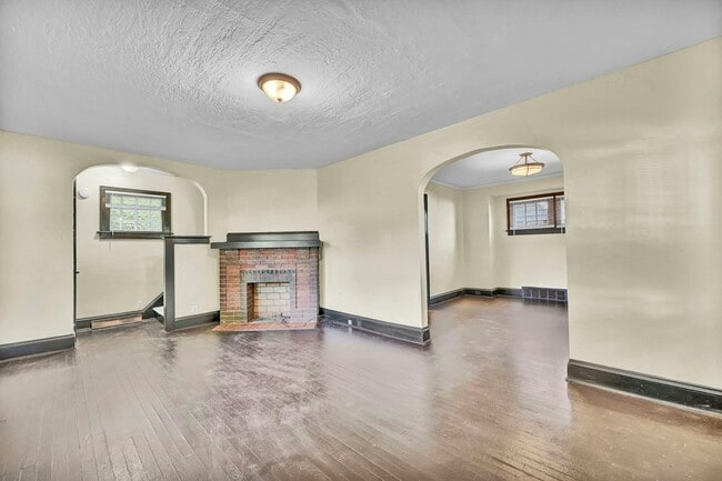 Photo - 1148 La Croix Ave