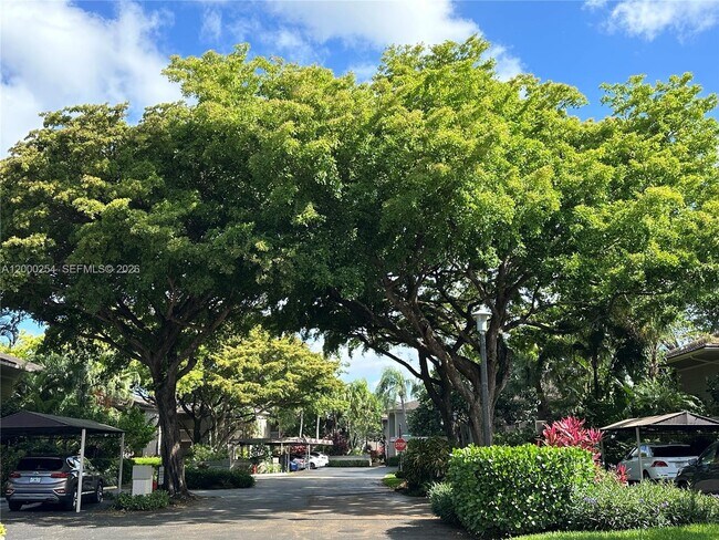 Photo - 7616 Elm Ridge Dr Unit 7-U