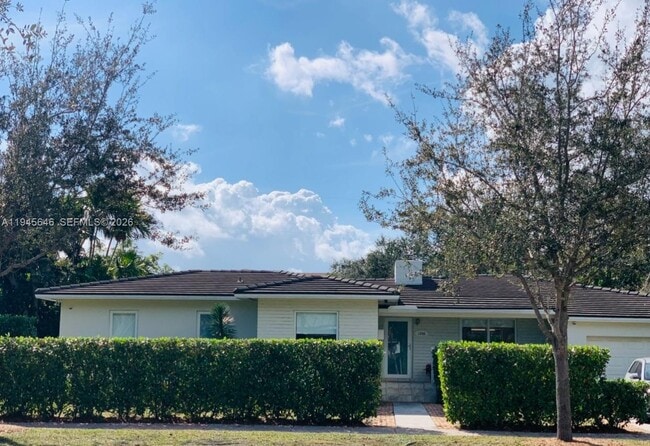 Photo - 1240 S Alhambra Cir