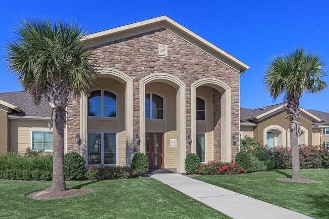 Photo - 332 Independence Dr Unit 80