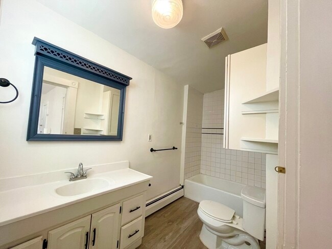 Photo - 6 Judson St Unit 2