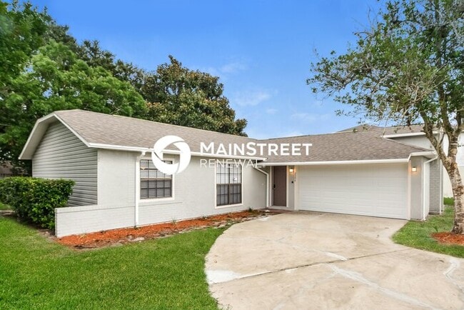 Photo - 3 Bedroom Pet-Friendly Home in DELTONA, FL...