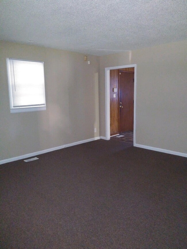612 Gaines Ave