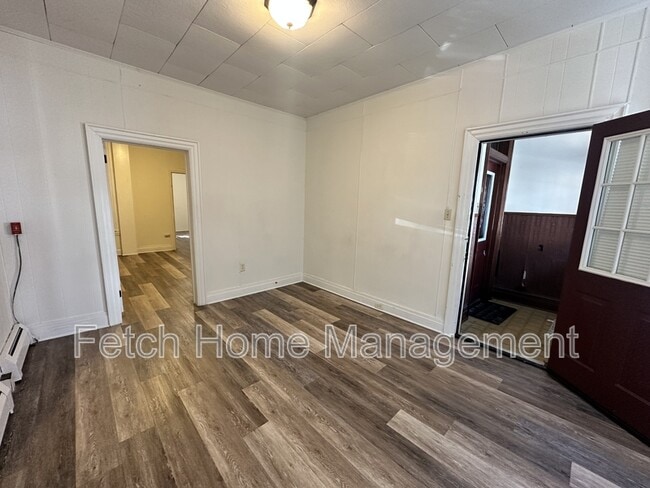 Photo - 816 Church St