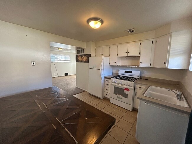 Photo - Crestview 2 Bedroom Apartment with mountain views Unit 1577