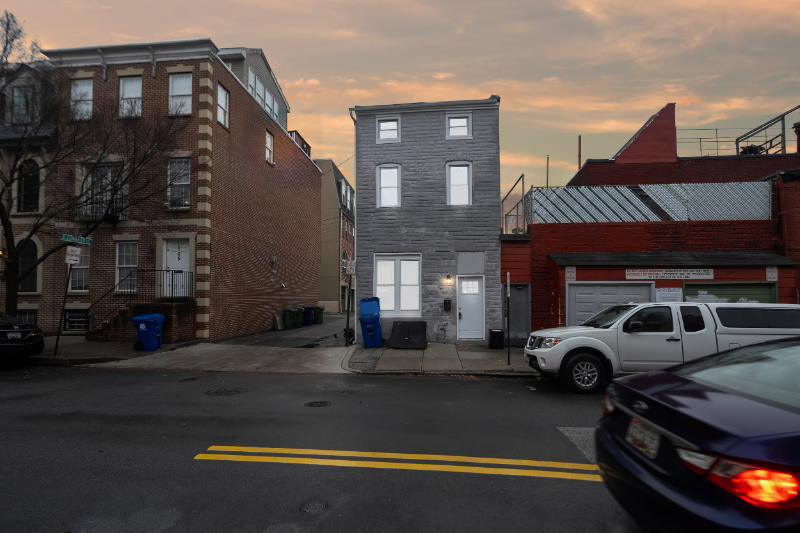 Photo - 1703 E Lombard St