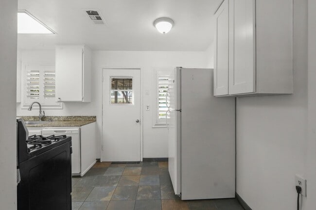 Photo - Lovely Single Family Home in Prime Fullerton Neighborhood