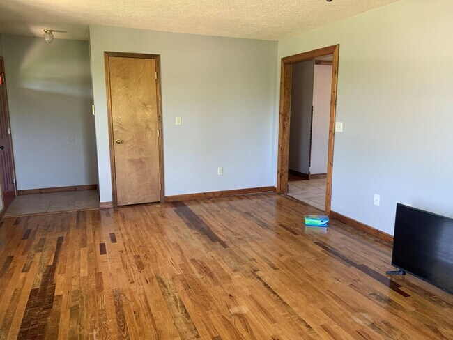 Photo - Near Fort Leonard Wood