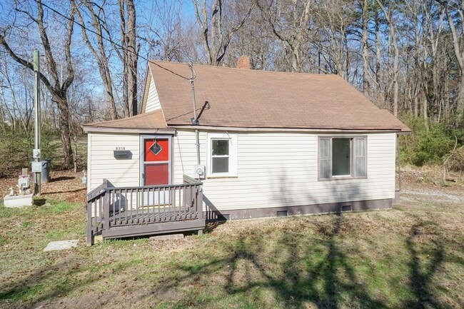 Photo - Three Bedroom Home!