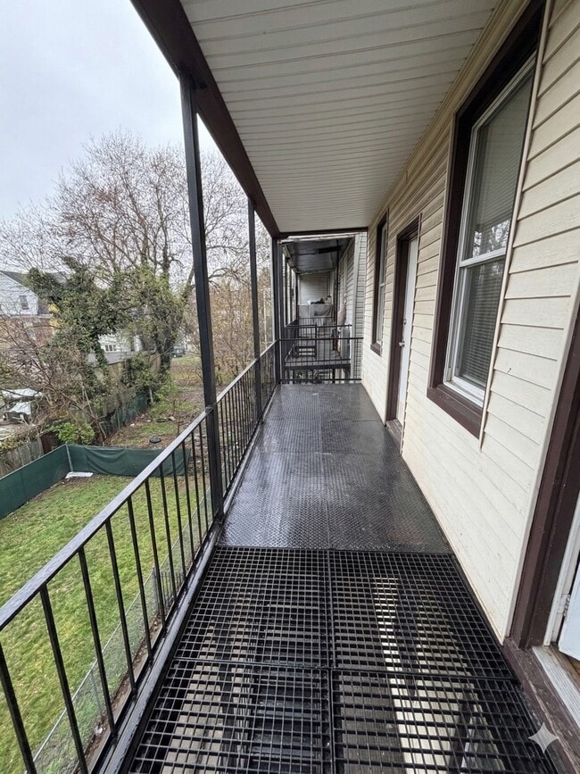 154 Taylor St Unit 3
