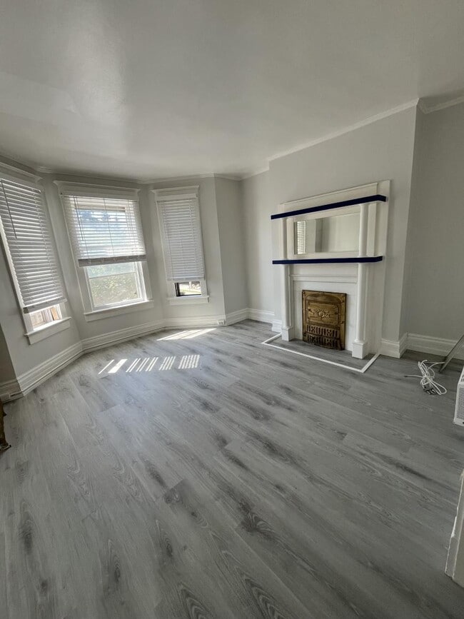 Photo - 1 bedroom in Regina SK S4P 2K8