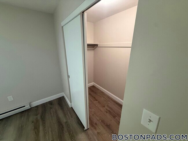 Photo - 310 Thompson Rd Unit 432
