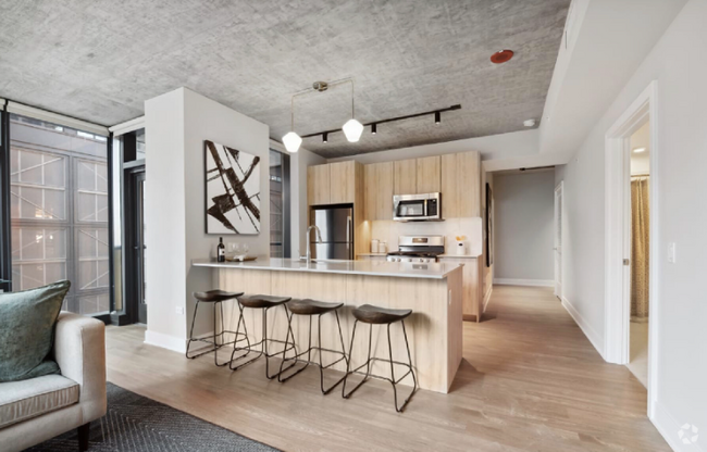 Building Photo - 1034 W Van Buren St Rental