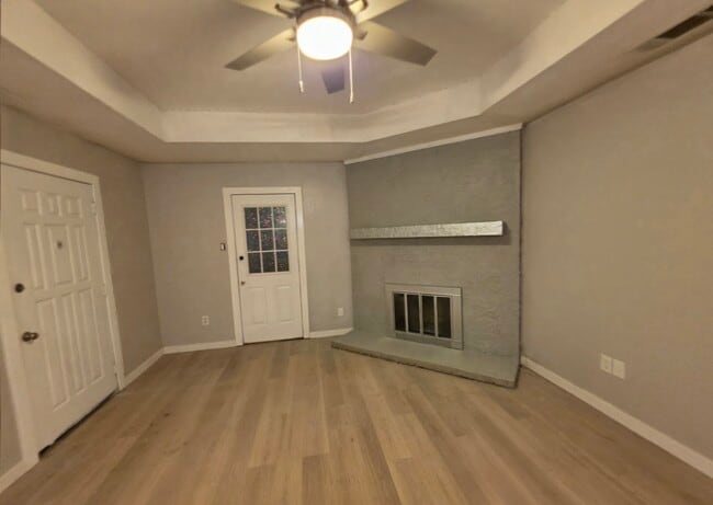 Photo - 7501 April Ln
