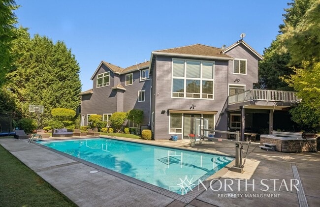 Stunning Bull Mountain Estate - Stunning Bull Mountain Estate Casa