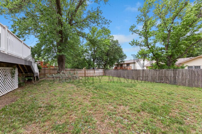 Photo - 2021 S Flynn St