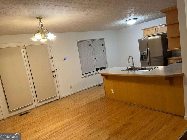 Photo - 6441 Wildwood Trail